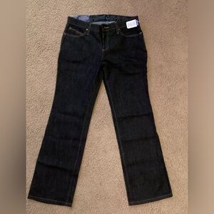 NWT Wrangler Q-Baby jeans